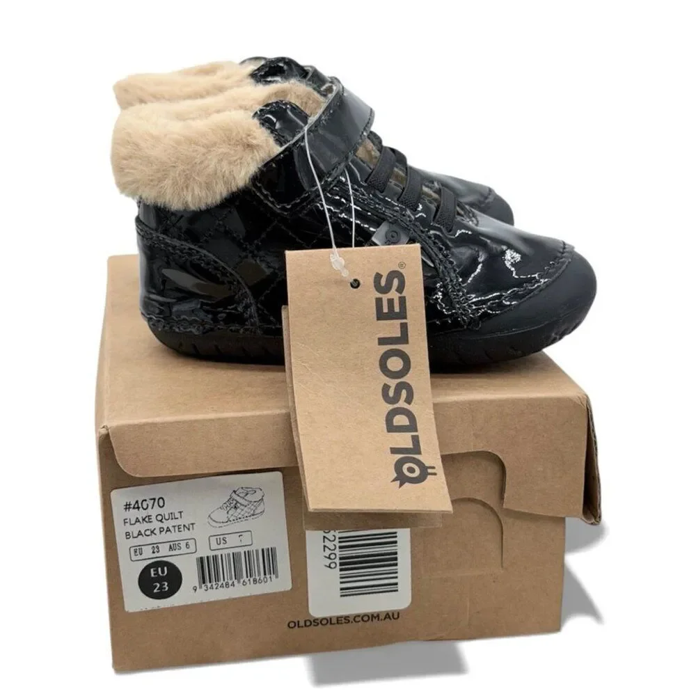 Old Soles Toddler Quilted Patent Leather Fur Lined Booties US 7 EU 23 Hook Loop